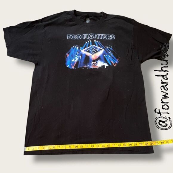 Foo Fighters 2018 Concrete & Gold World Tour T-Shirt – Tultex – Size XL - Picture 8 of 10